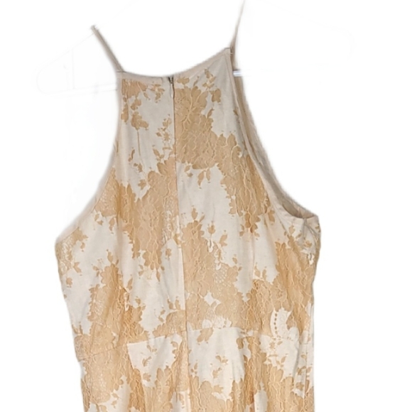 Entro linen and floral lace halter jumpsuit medium - Picture 3 of 11